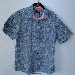 Across the Pond Lon NYC Blue and white Casual Button Down Shirt size L